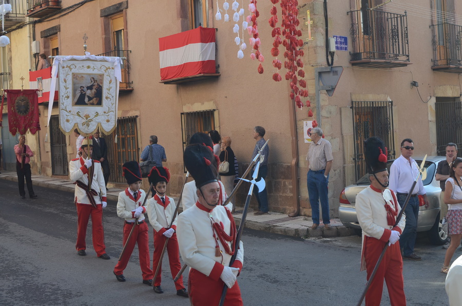 ../Bilder/2015/08/22/ElCarmenCoronacion1012/Fotos/LMS_4289.JPG
