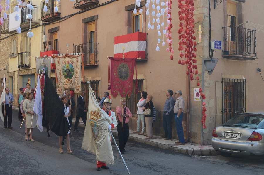 ../Bilder/2015/08/22/ElCarmenCoronacion1012/Fotos/LMS_4291.JPG