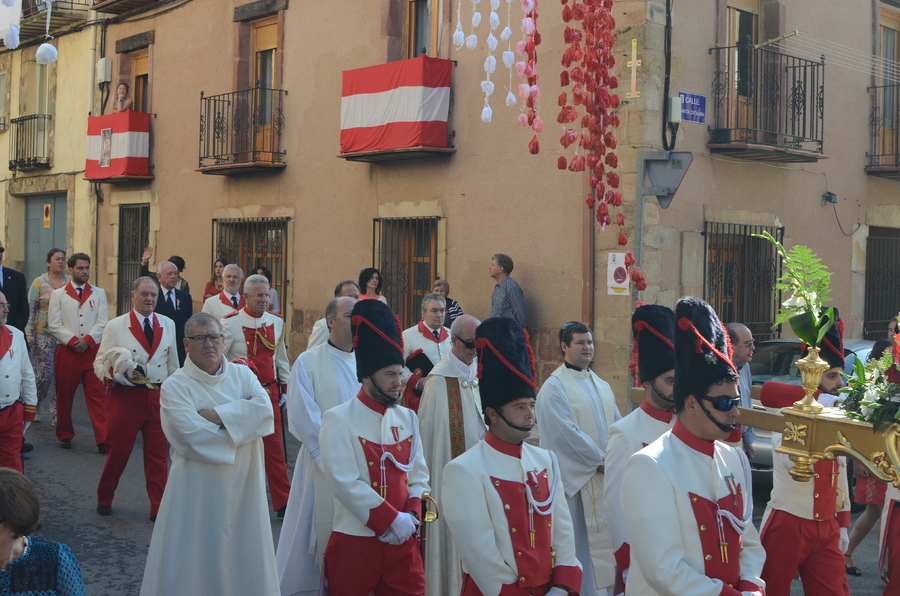 ../Bilder/2015/08/22/ElCarmenCoronacion1012/Fotos/LMS_4305.JPG