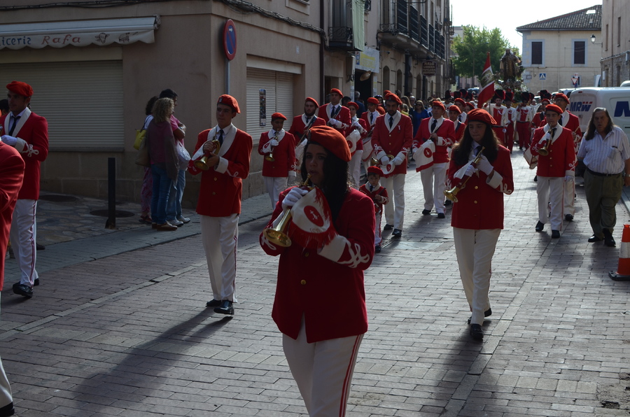 ../Bilder/2015/08/22/ElCarmenCoronacion1012/Fotos/LMS_4324.JPG