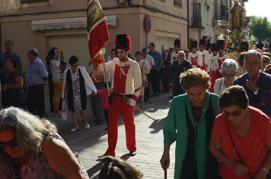 ../Bilder/2015/08/22/ElCarmenCoronacion1012/Fotos/LMS_4330.JPG