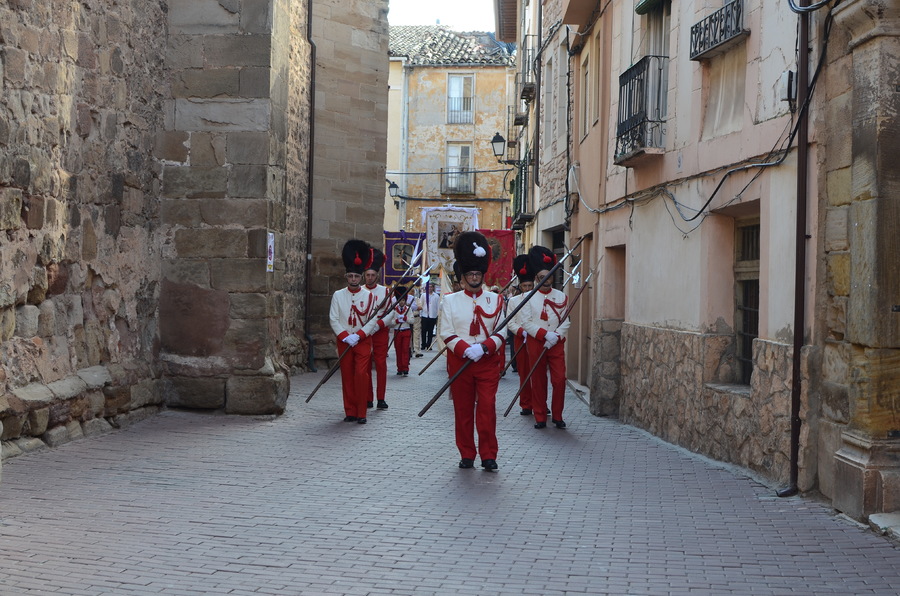../Bilder/2015/08/22/ElCarmenCoronacion1012/Fotos/LMS_4336.JPG