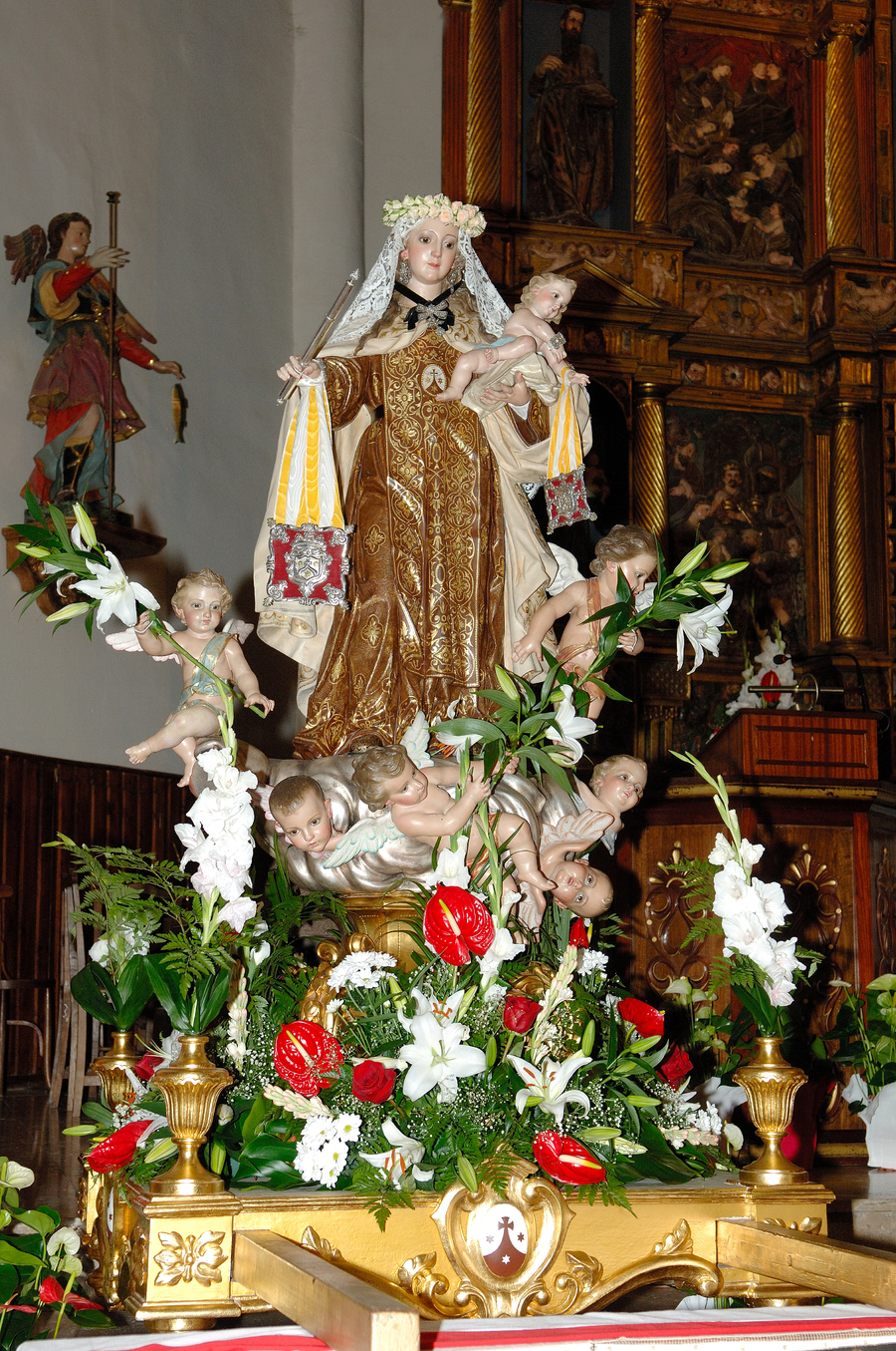 ../Bilder/2015/08/22/ElCarmenCoronacion1036/Fotos/Coronación_025.jpg