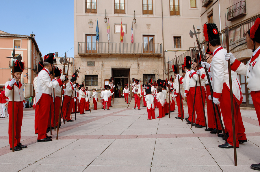../Bilder/2015/08/22/ElCarmenCoronacion1036/Fotos/Coronación_042.jpg