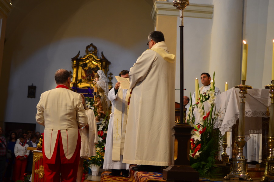 ../Bilder/2015/08/22/ElCarmenCoronacion1128/Fotos/LMS_4403.JPG