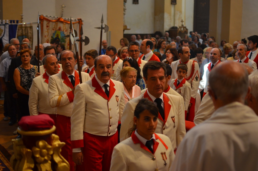 ../Bilder/2015/08/22/ElCarmenCoronacion1223/Fotos/LMS_4530.JPG