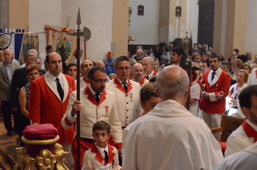 ../Bilder/2015/08/22/ElCarmenCoronacion1223/Fotos/LMS_4532.JPG