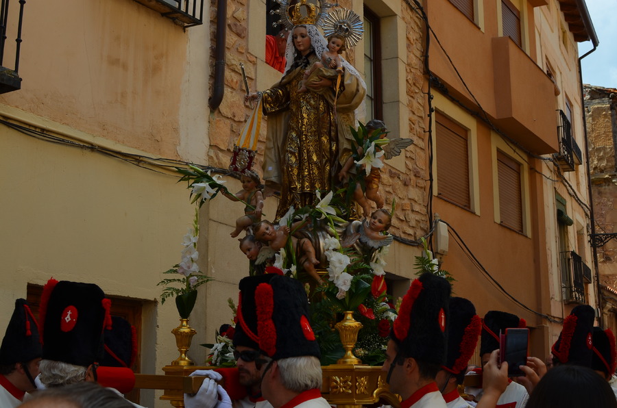 ../Bilder/2015/08/22/ElCarmenCoronacion1223/Fotos/LMS_4561.JPG