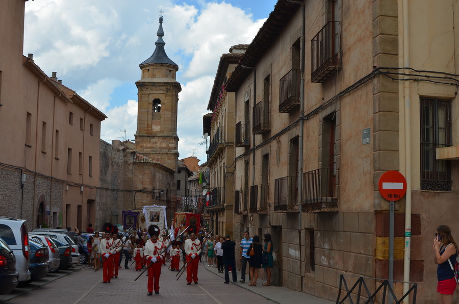 ../Bilder/2015/08/22/ElCarmenCoronacion1223/Fotos/LMS_4566.JPG
