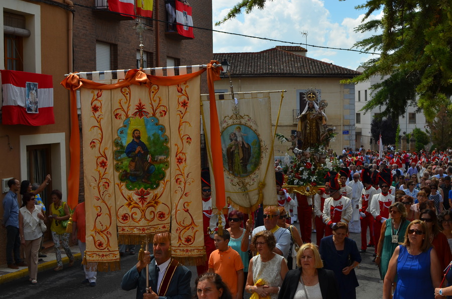 ../Bilder/2015/08/22/ElCarmenCoronacion1223/Fotos/LMS_4583.JPG