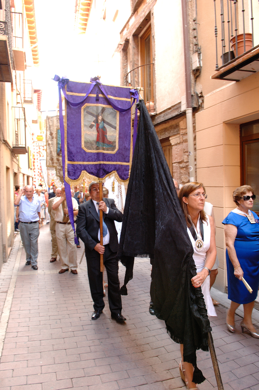 ../Bilder/2015/08/22/ElCarmenCoronacion1307/Fotos/Coronación_214.jpg