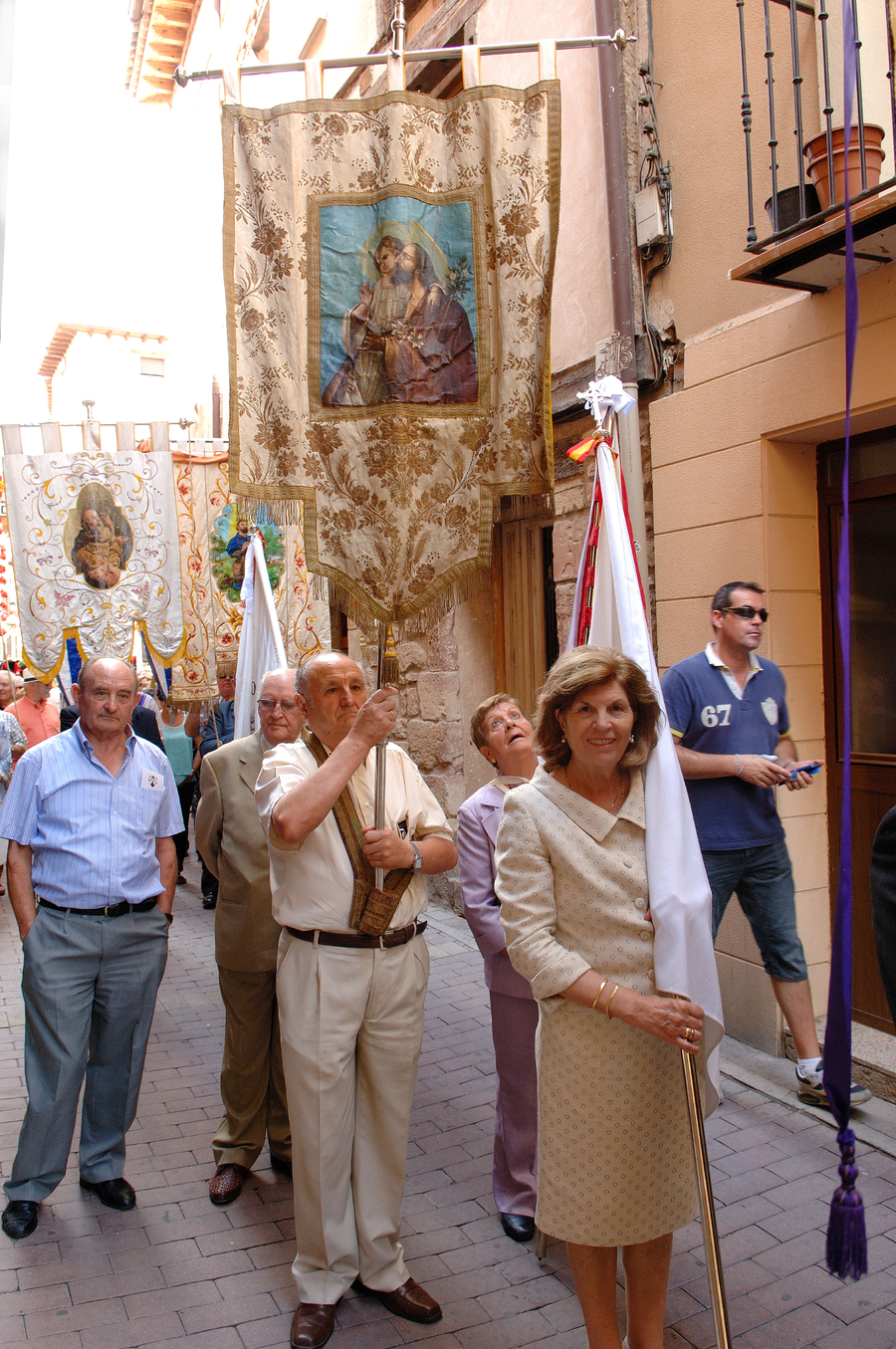 ../Bilder/2015/08/22/ElCarmenCoronacion1307/Fotos/Coronación_215.jpg