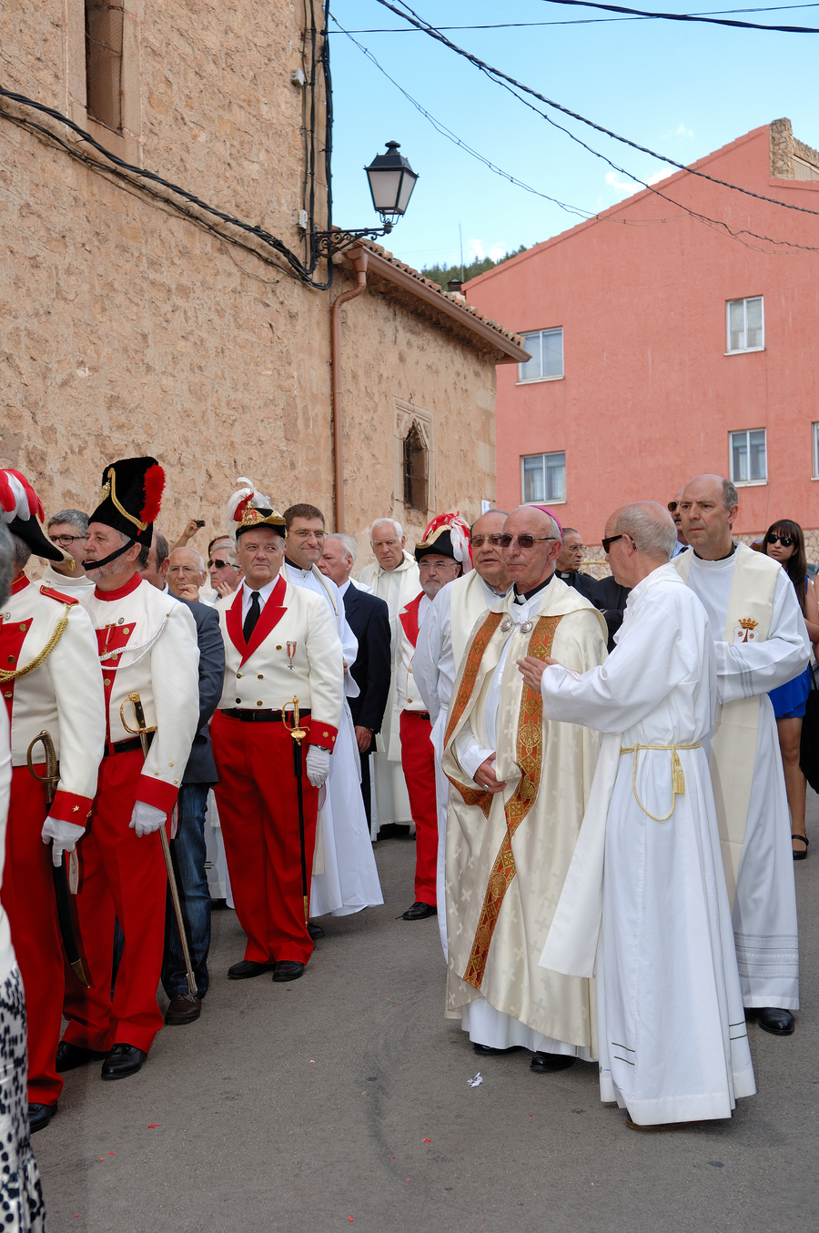 ../Bilder/2015/08/22/ElCarmenCoronacion1307/Fotos/Coronación_275.jpg