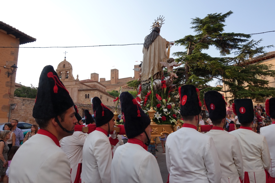 ../Bilder/2022-07-16elCarmenProcesion/Fotos/DSC03443.JPG