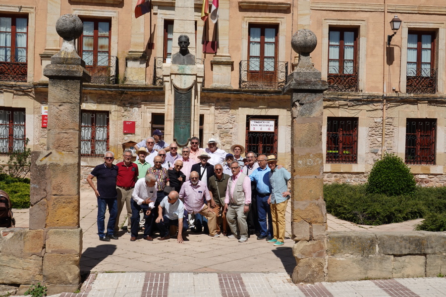 ../Bilder/2024Alumnos/Fotos/DSC00120.JPG